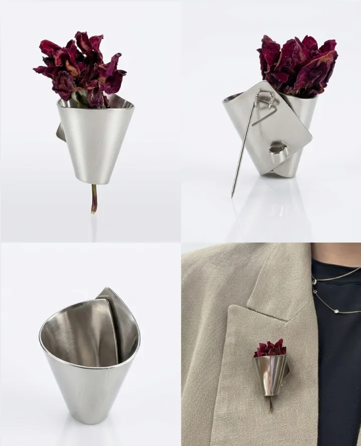 Brooch